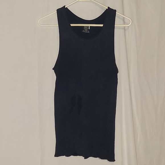 Tank top - Picture 1 of 2